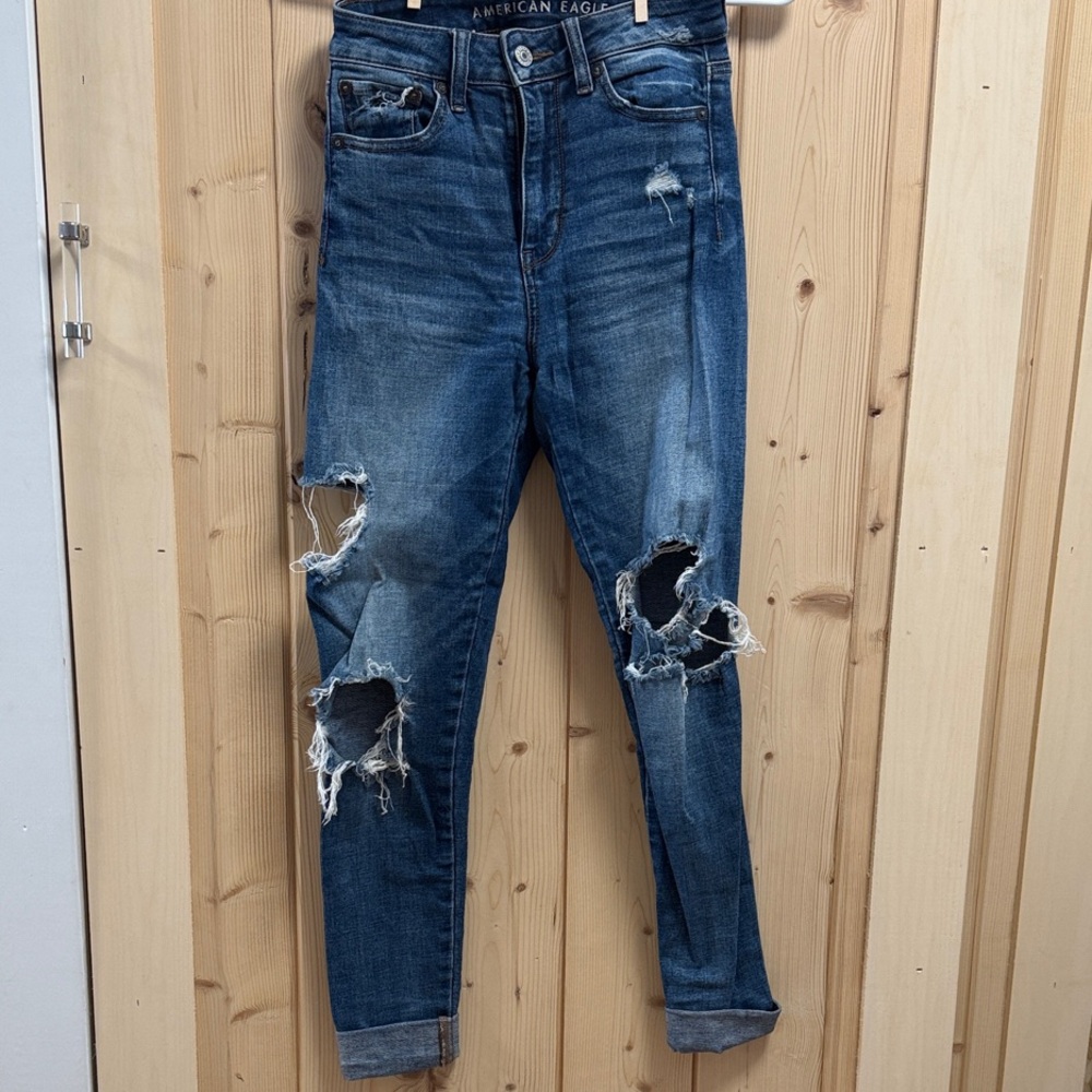 American Eagle Outfitters Women's Ripped Dark Blue Skinny Jeans